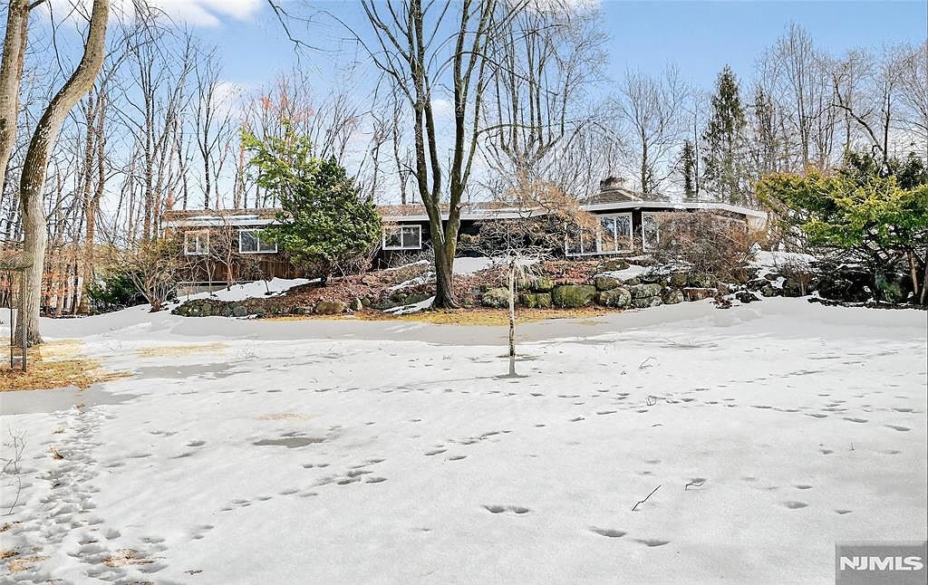 224 Miller Rd Mahwah, NJ 07430 - Thumbnail 2