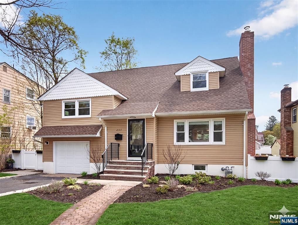 247 Steilen Ave Ridgewood, NJ 07450  | Single Family