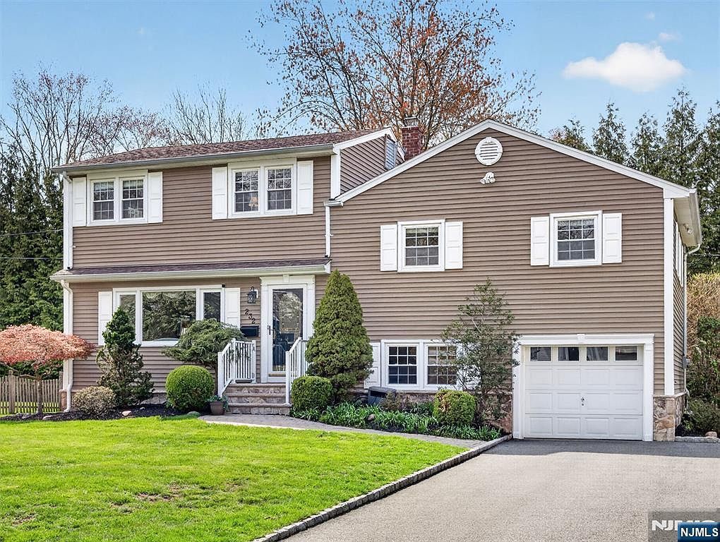 232 Momar Dr Ramsey, NJ 07446  | Single Family