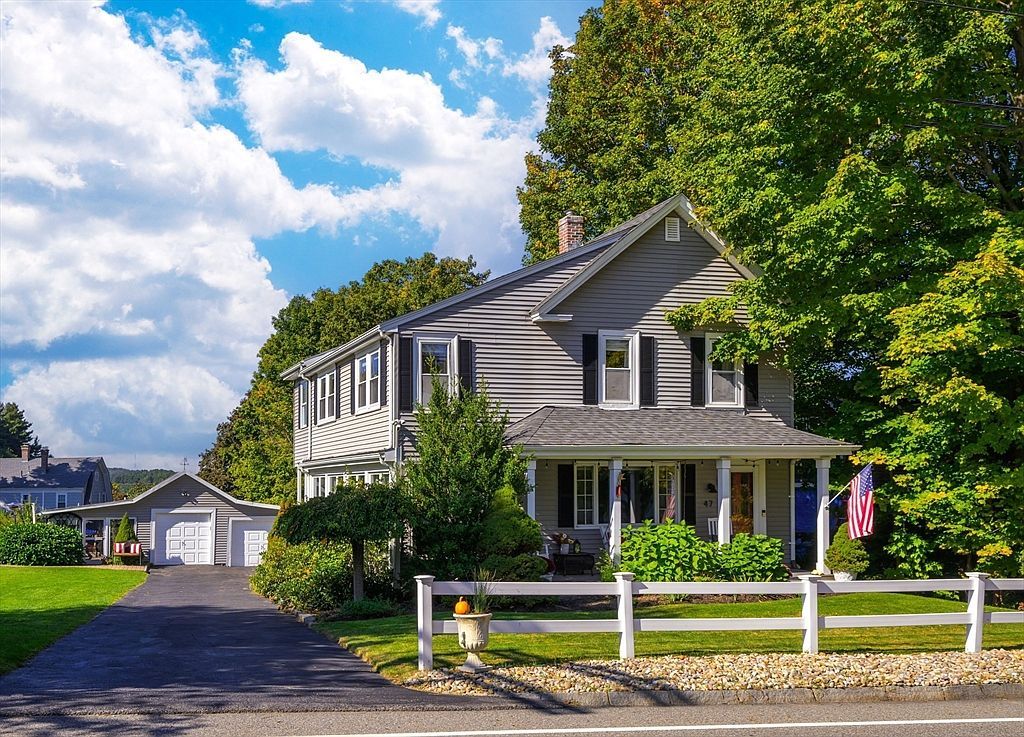 47 Central St Southborough, MA 01772 - Thumbnail 2