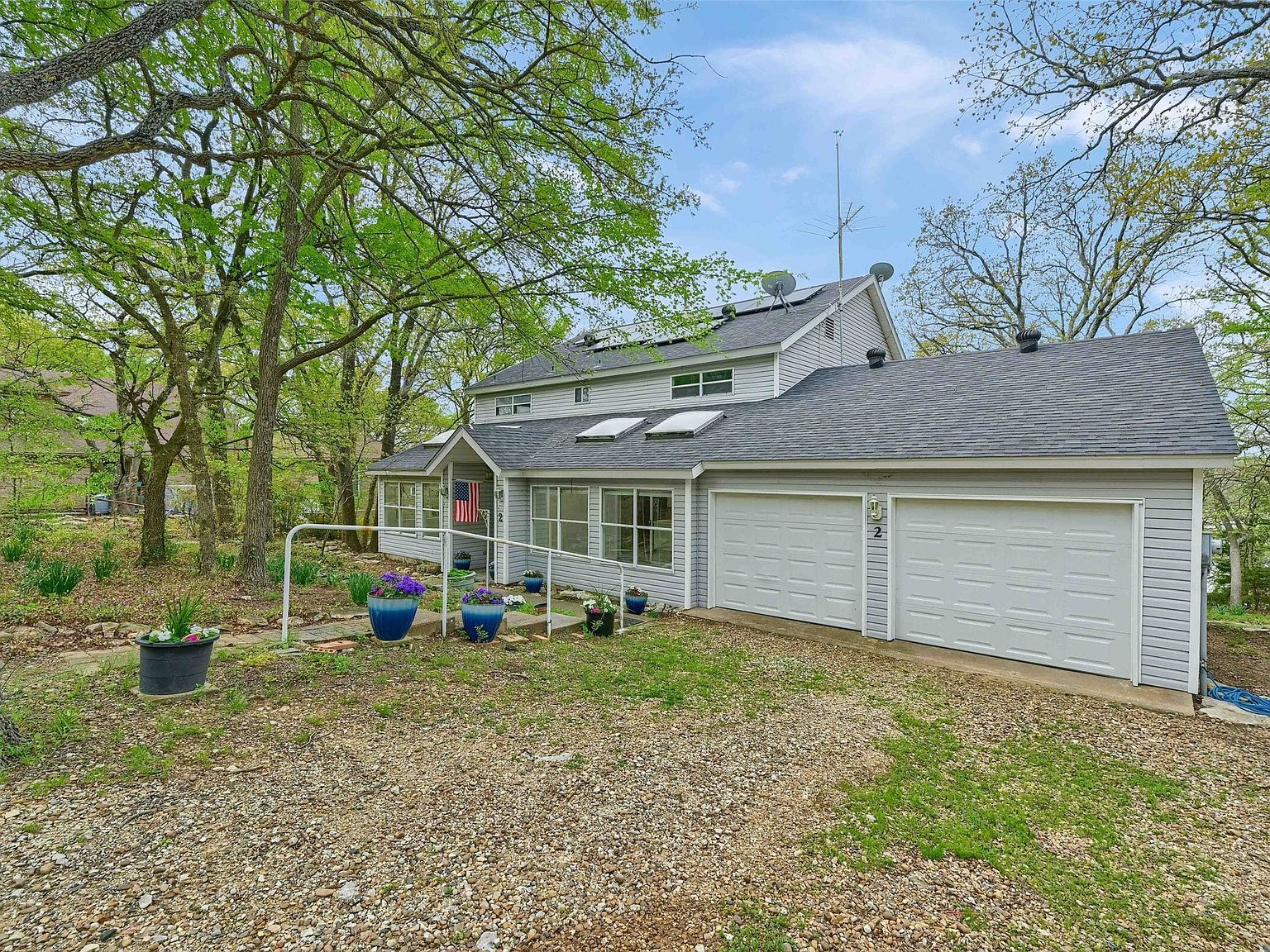 2 Harborview Cir Denison, TX 75020 - Thumbnail 2