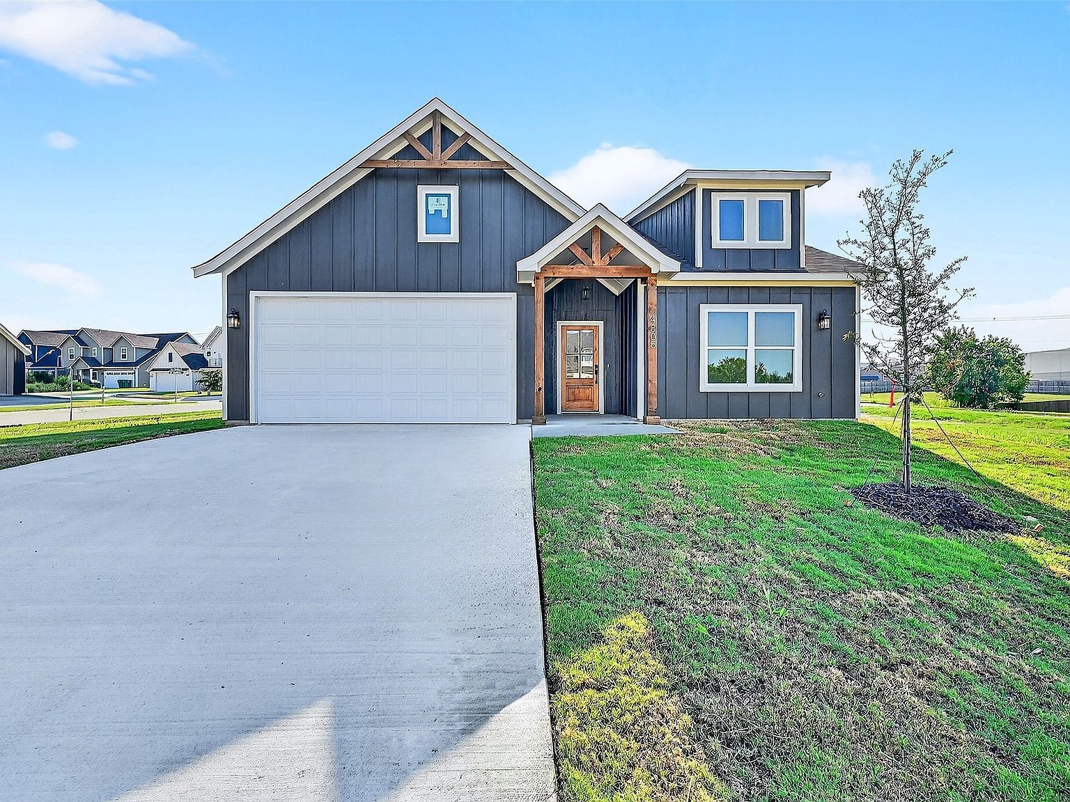 4805 Dry Creek Rd Sherman, TX 75092 - Thumbnail 2