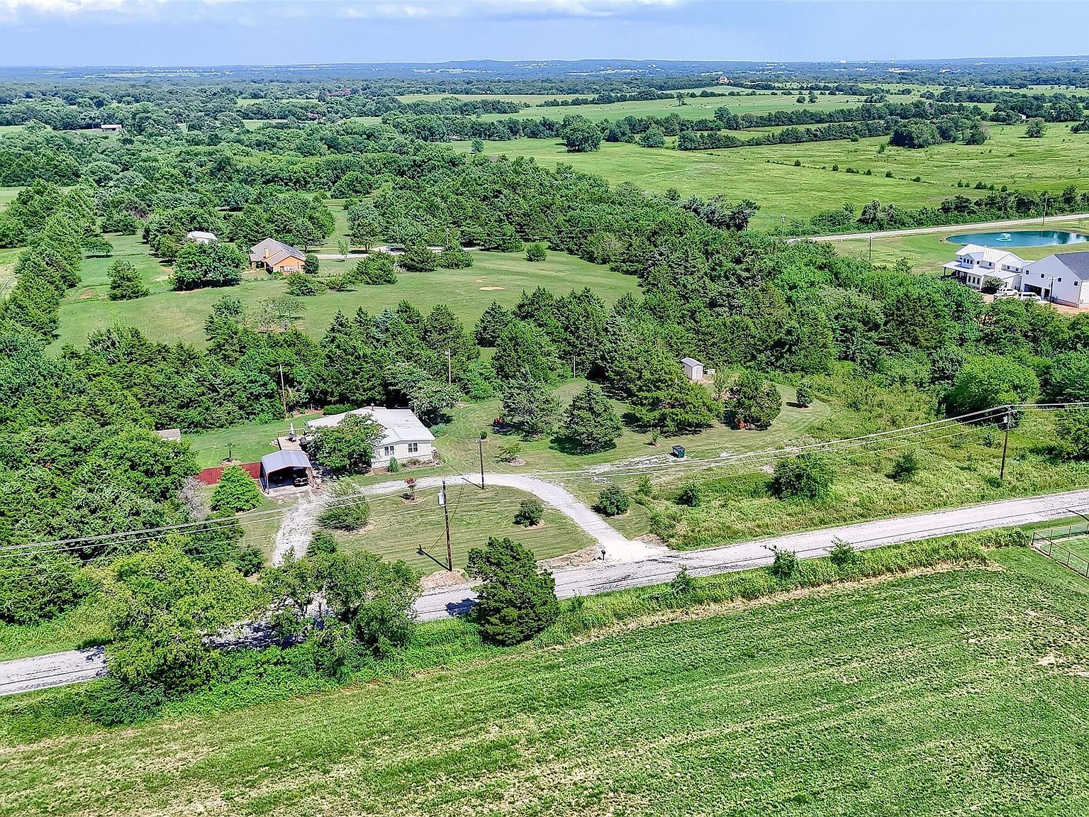 2447 Cemetery Rd Pottsboro, TX 75076 - Thumbnail 2