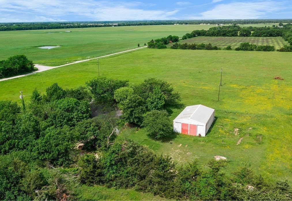 5040 County Road 4640 Trenton, TX 75490  | Land/Lot
