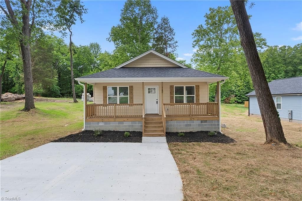 160 S Old Fisher Ferry Rd Thomasville, NC 27360, 27360