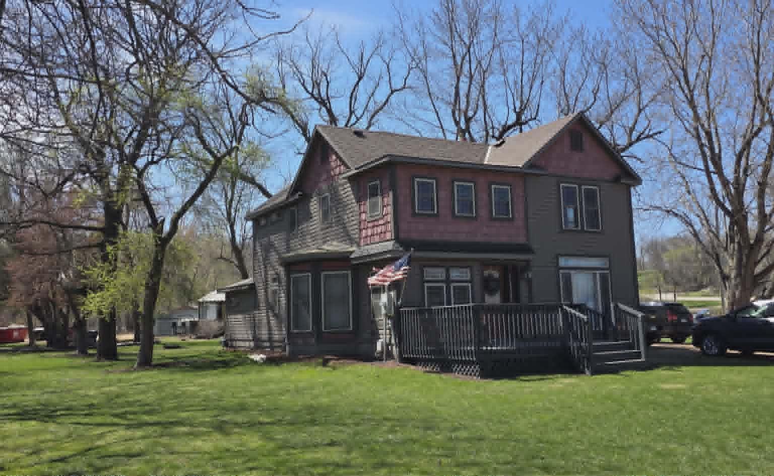 214 Front St E Redwood Falls, MN 56283, 56283