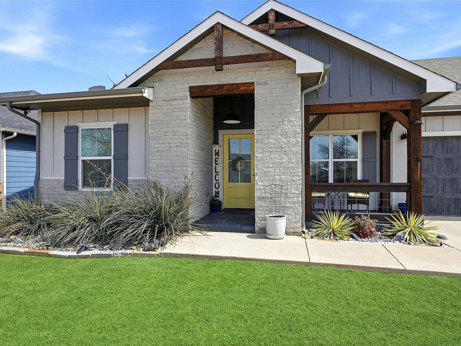 108 Clay Ln Tom Bean, TX 75489 - Thumbnail 2