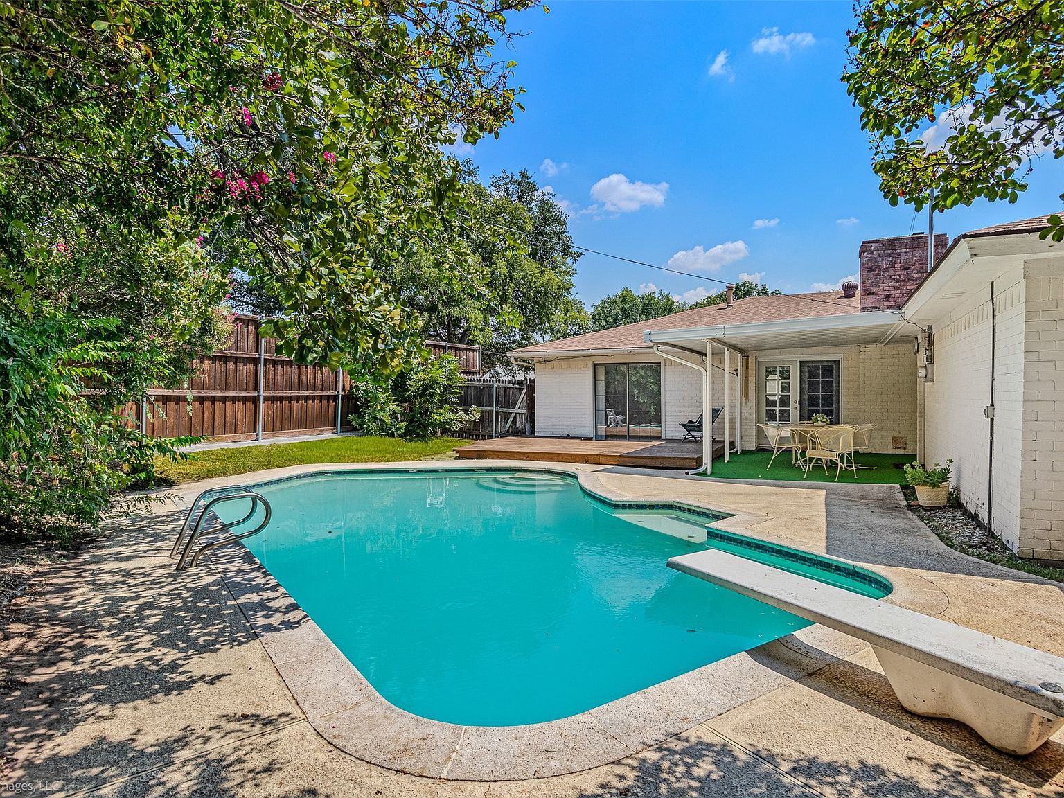 3605 Spring Valley Dr Bedford, TX 76021 - Thumbnail 2