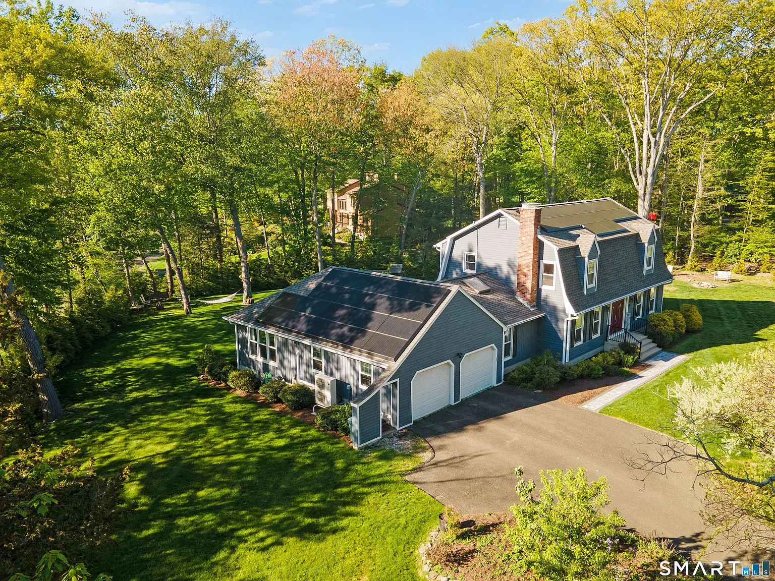 20 Whitefield Dr Trumbull, CT 06611 | Single Family