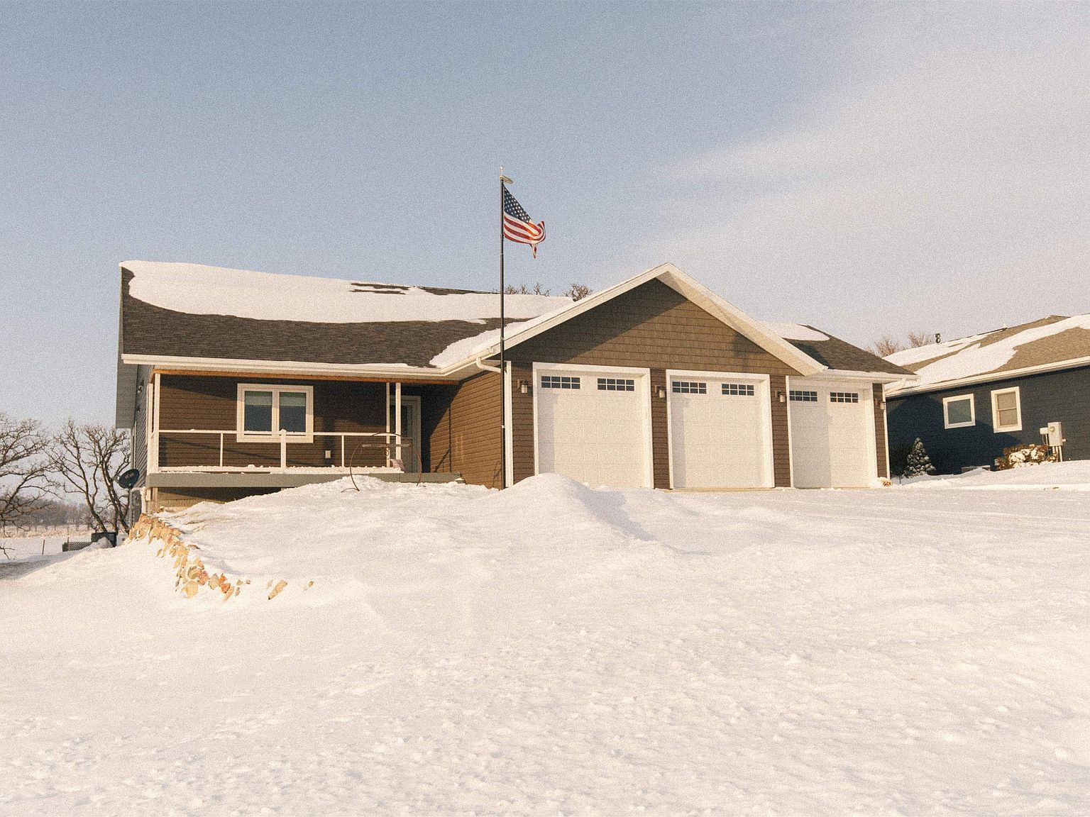 116 W Bay Rd Lake Park, IA 51347 - Thumbnail 2