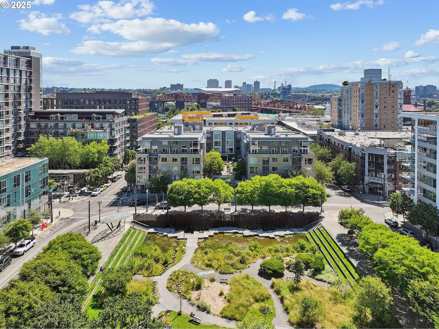 1125 NW 9th Ave APT 410 Portland, OR 97209 - Thumbnail 2