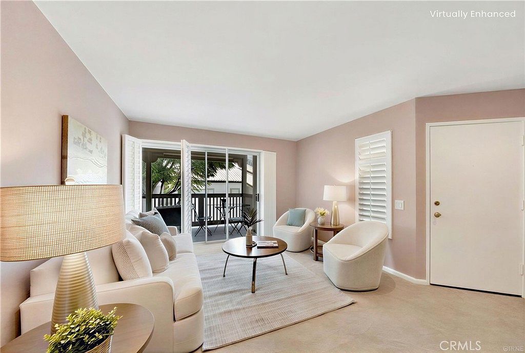 104 S Cross Creek Rd Unit M Orange, CA 92869  | Condominium