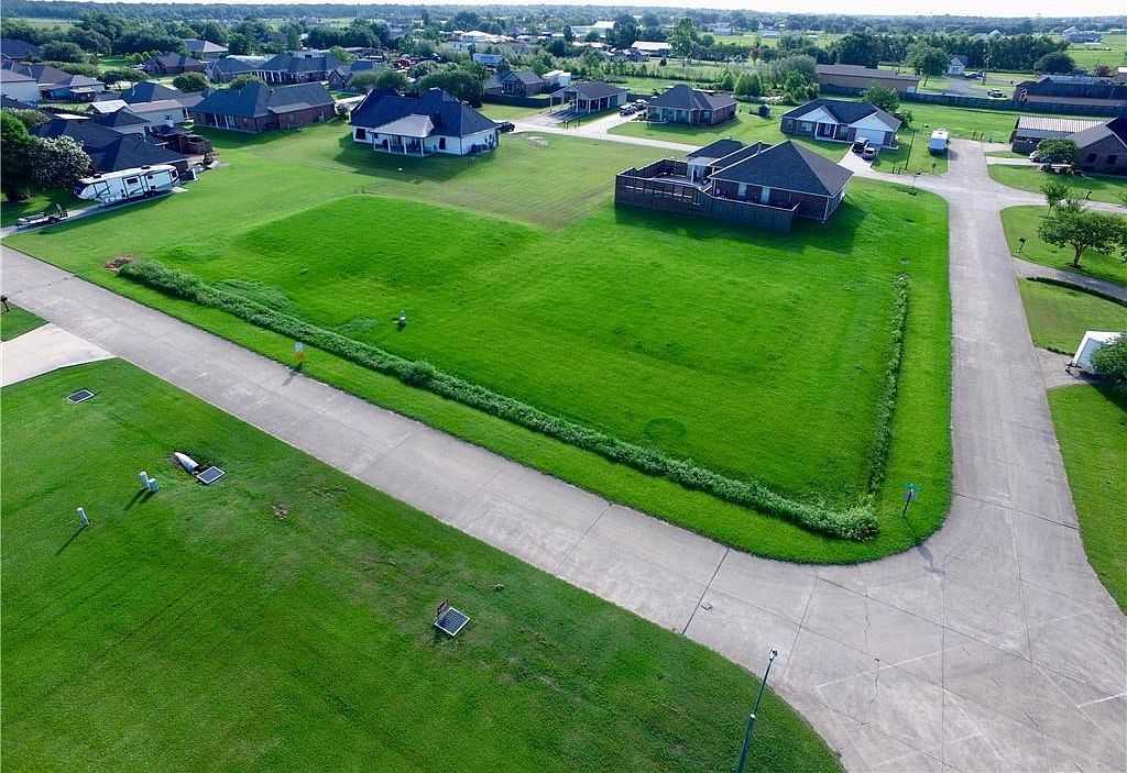 169 Winchester Way Lockport, LA 70374 - Thumbnail 2