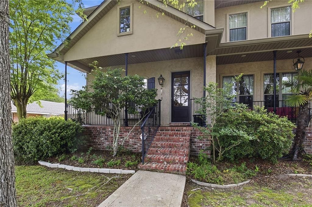 575 Wilkinson St Mandeville, LA 70448, 70448