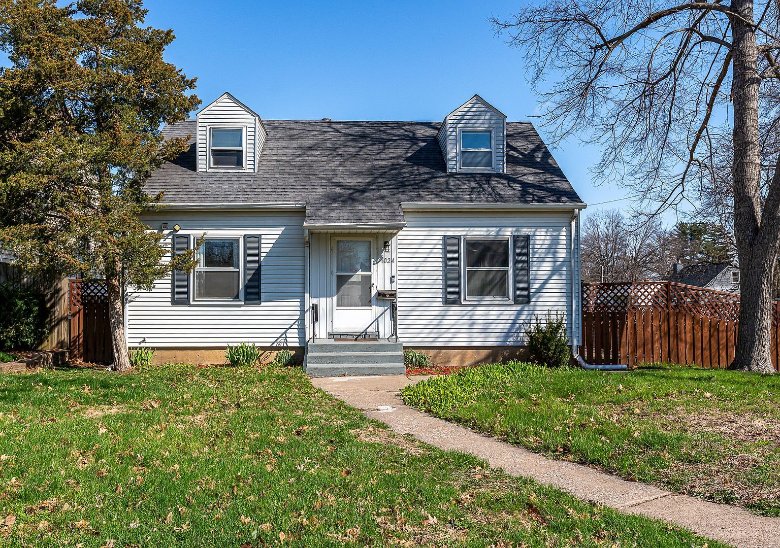 1024 Berg Pl Davenport, IA 52804  | Single Family