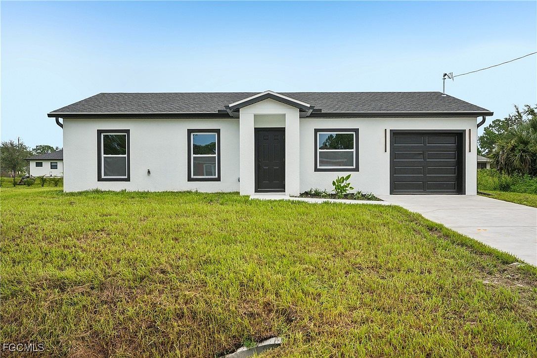 2516 38th St SW Lehigh Acres, FL 33976 - Thumbnail 2