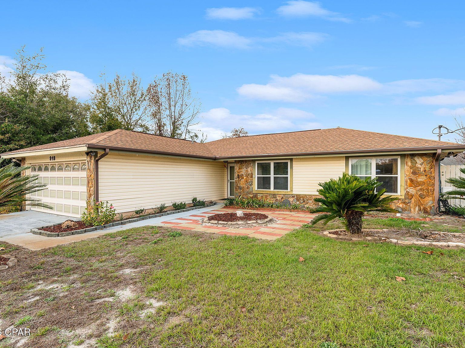 918 Venetian Way Panama City, FL 32405 - Thumbnail 2