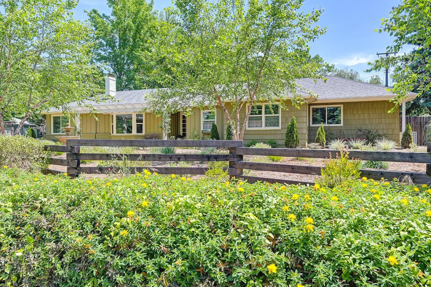 6200 Mahala Dr Carmichael, CA 95608  | Single Family