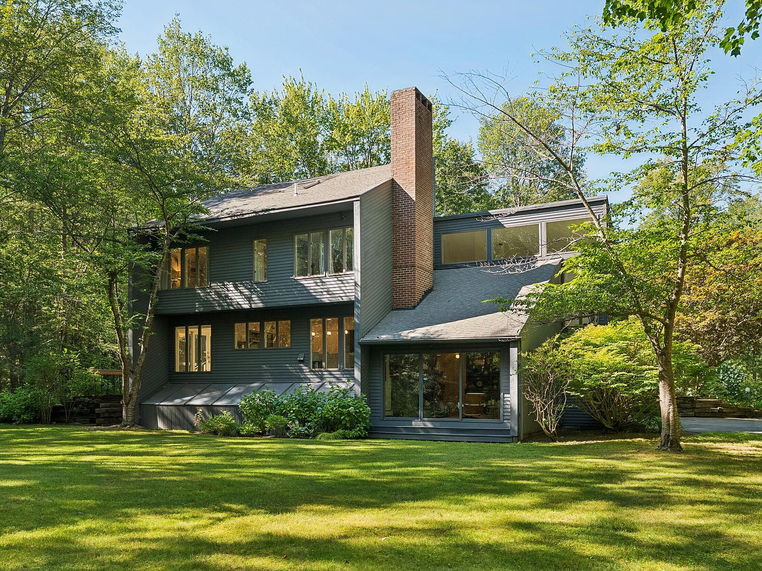 53 Waites Landing Rd Falmouth, ME 04105 - Thumbnail 2