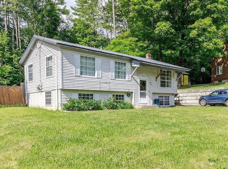 48 Carriage Hill Rd Brattleboro, VT 05301, 5301