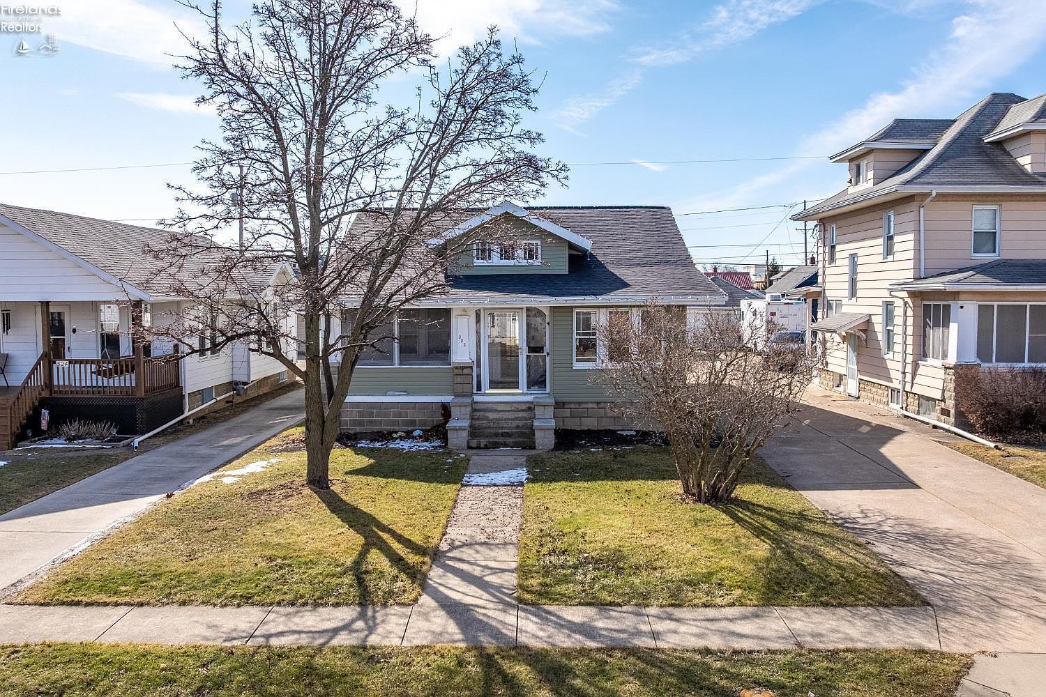 322 E 6th St Pt Clinton, OH 43452 - Thumbnail 2