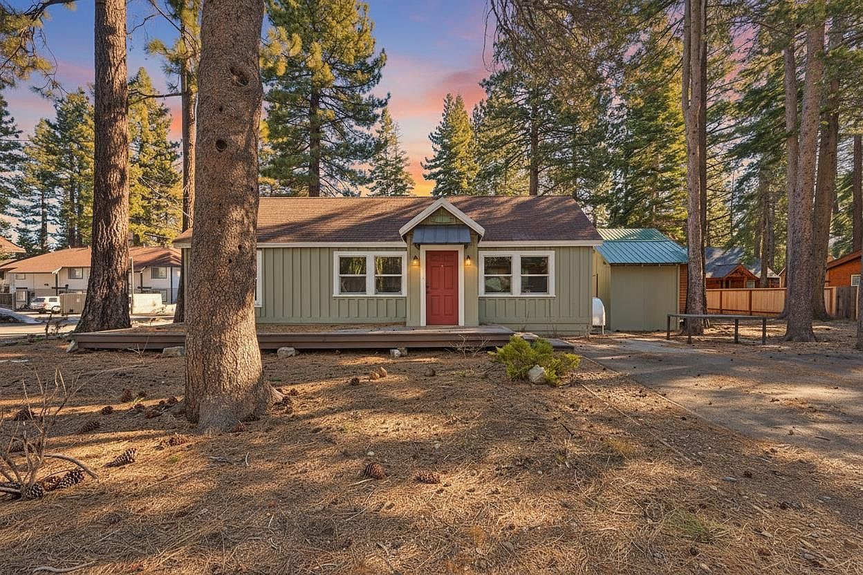 1099 Tata Ln South Lake Tahoe, CA 96150 - Thumbnail 2