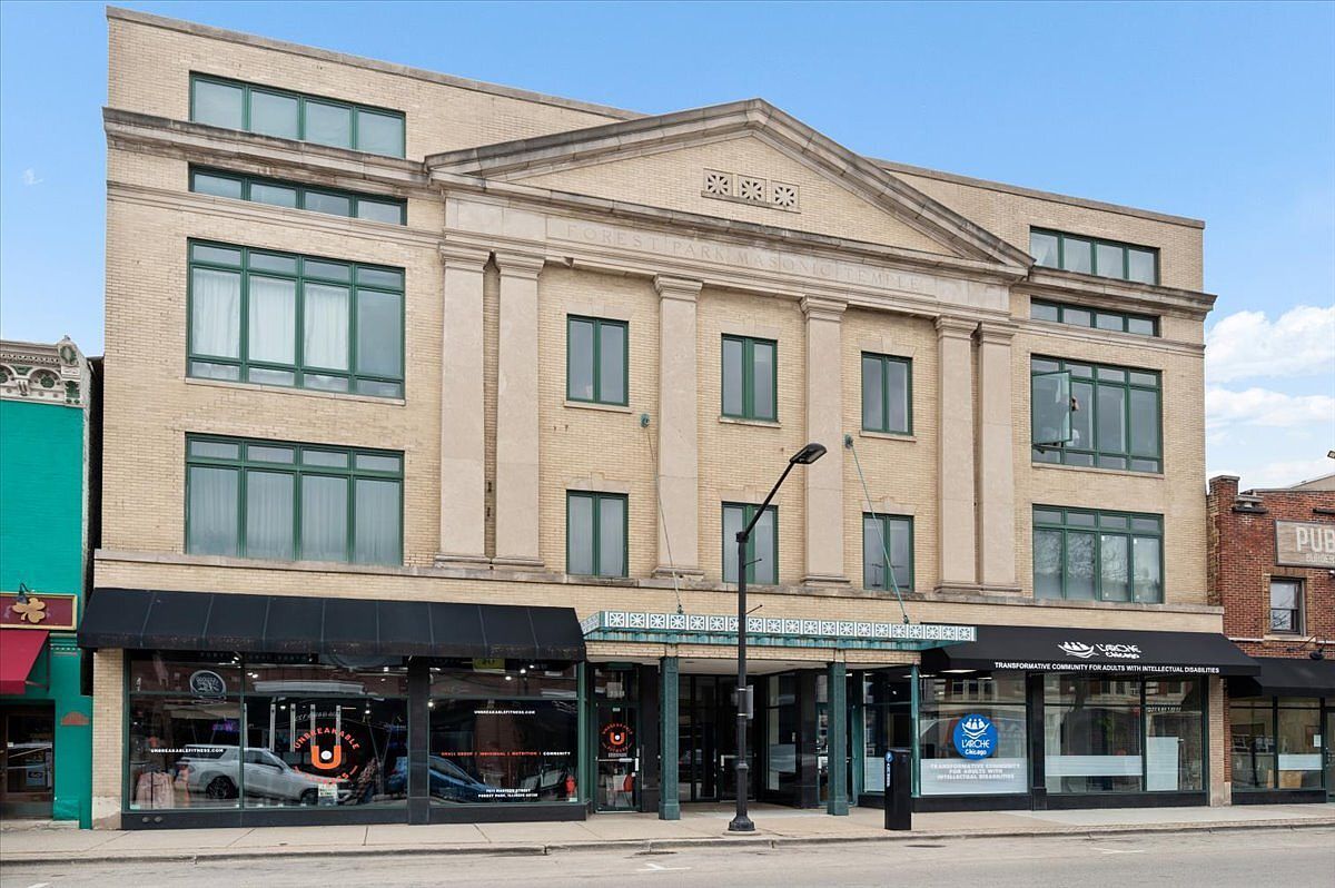 7509 Madison St #3C Forest Park, IL 60130  | Condominium