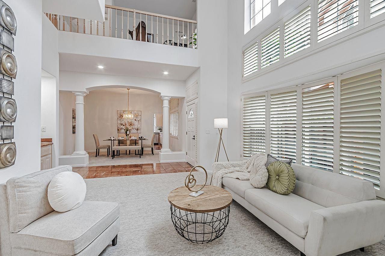 2122 Vizcaya Way Campbell, CA 95008 - Thumbnail 2