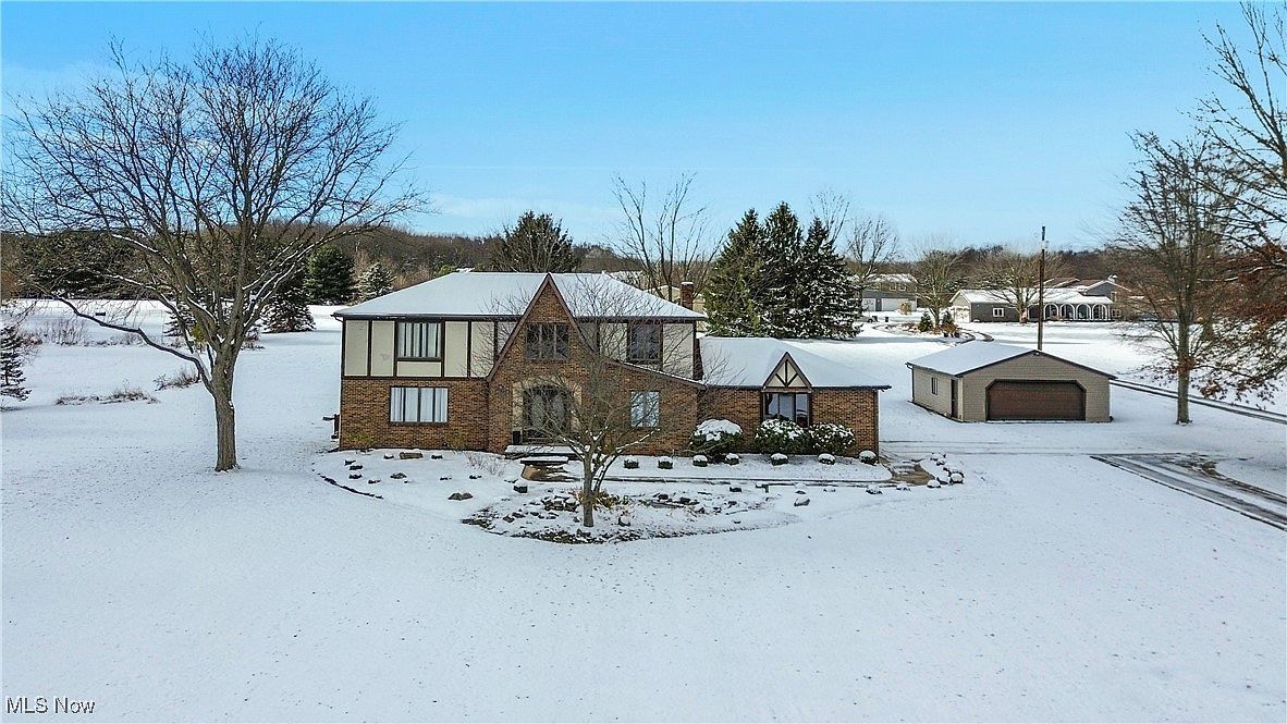 11160 Detwiler Rd Columbiana, OH 44408 - Thumbnail 2