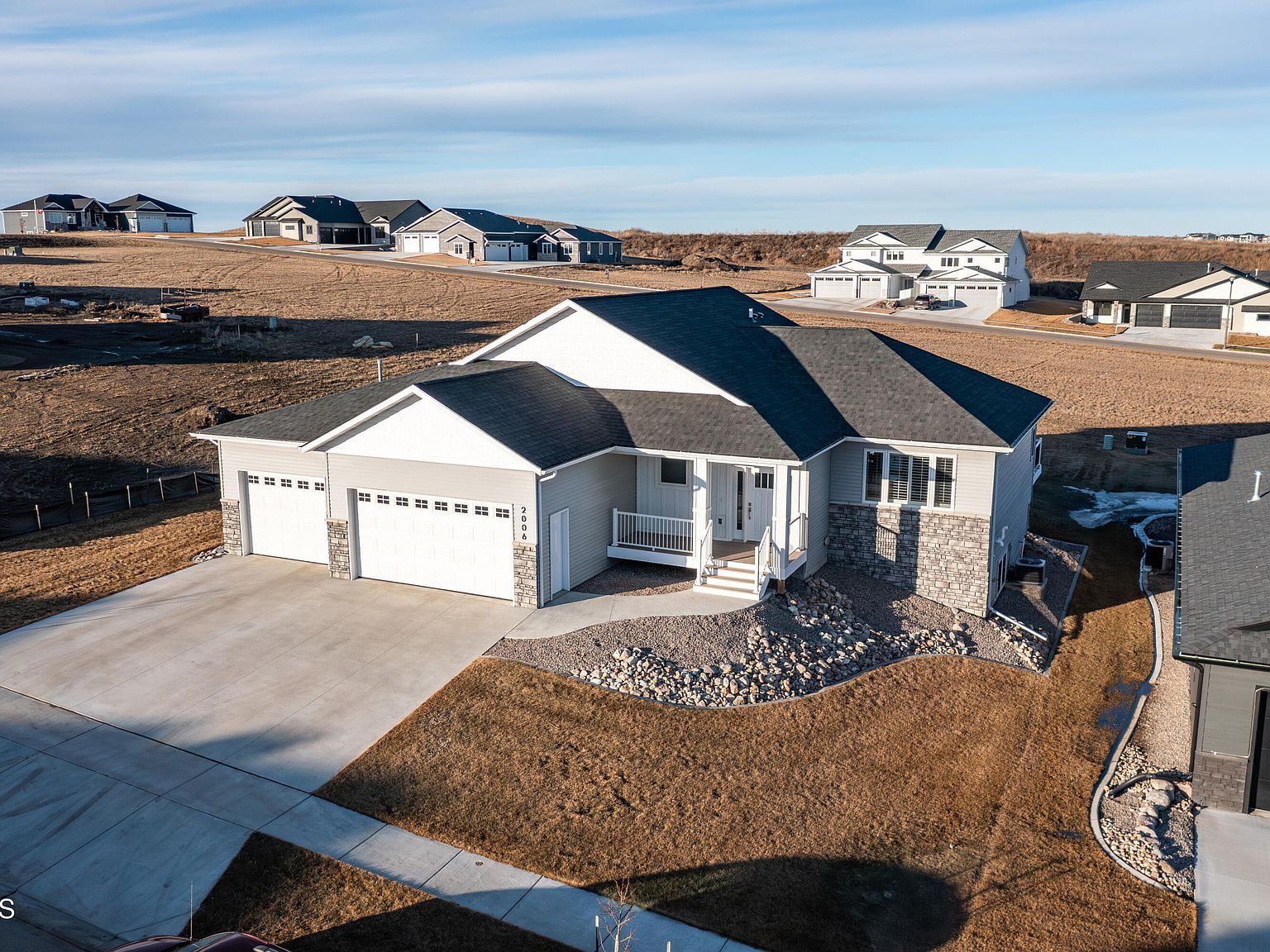 2006 Monarch Ave Bismarck, ND 58503  | Single Family