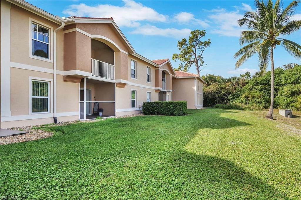 8285 Ibis Club Dr APT 809 Naples, FL 34104 - Thumbnail 2