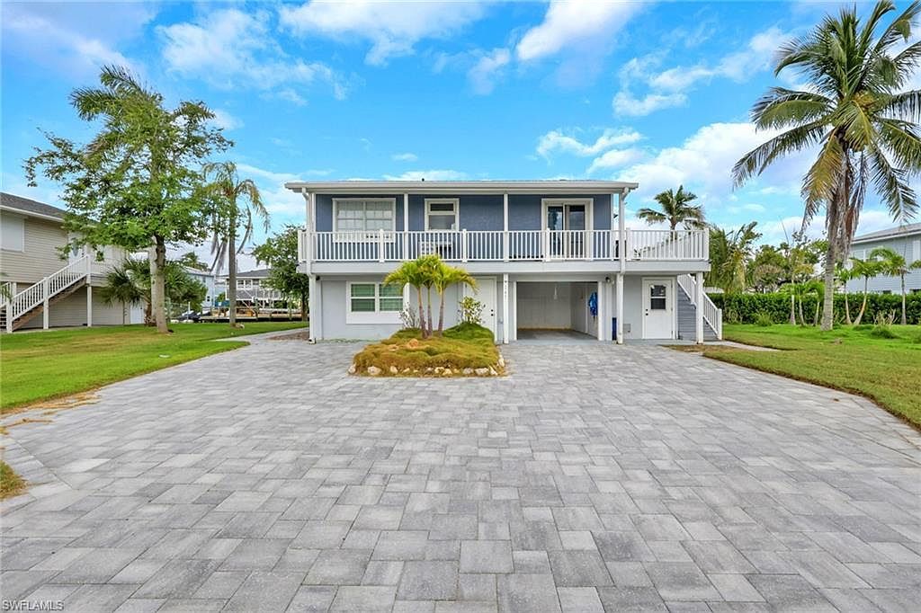 245 Bahia Via Fort Myers Beach, FL 33931 - Thumbnail 2
