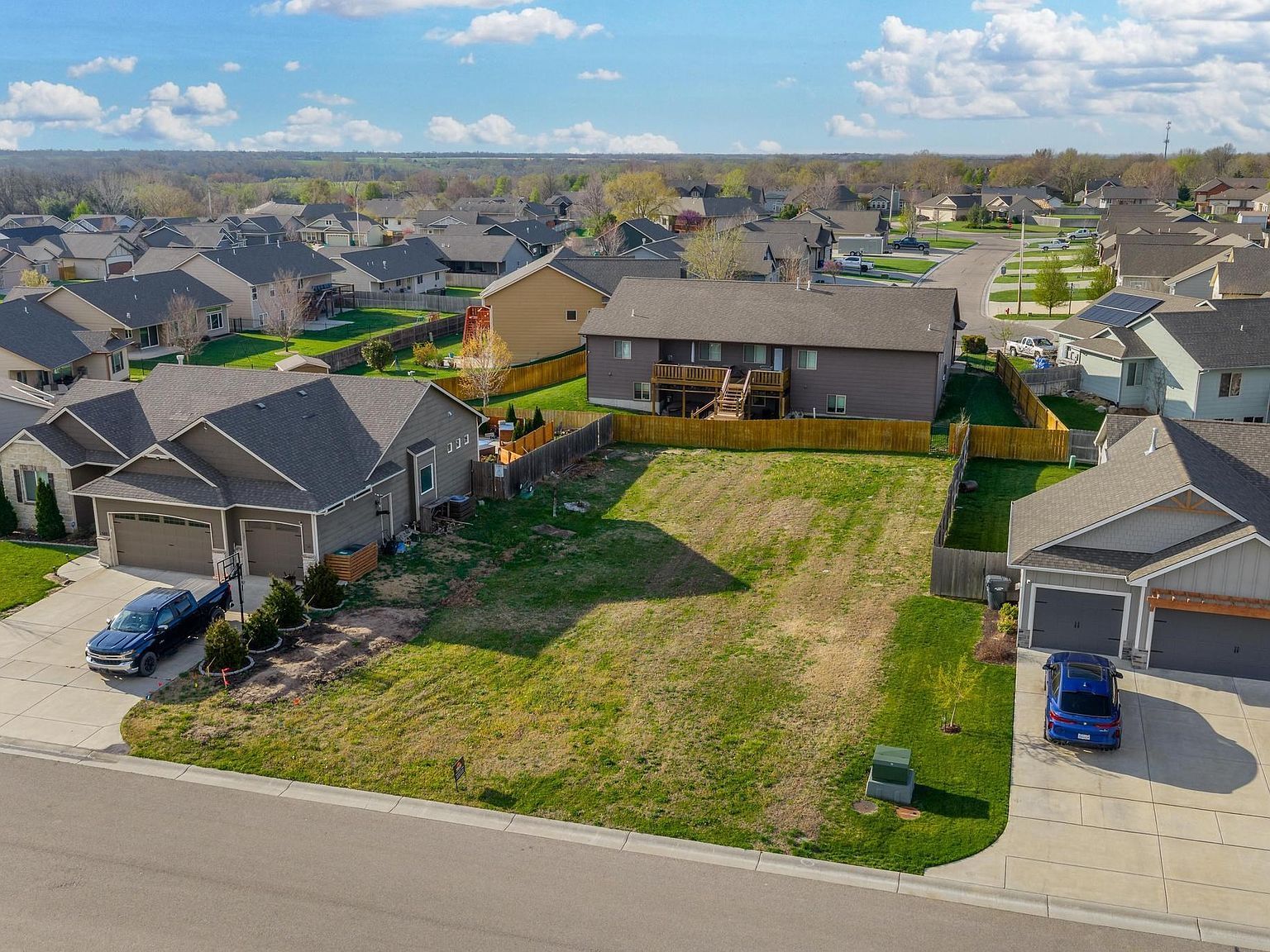 945 Cedar Brook Cir Mulvane, KS 67110  | Land/Lot
