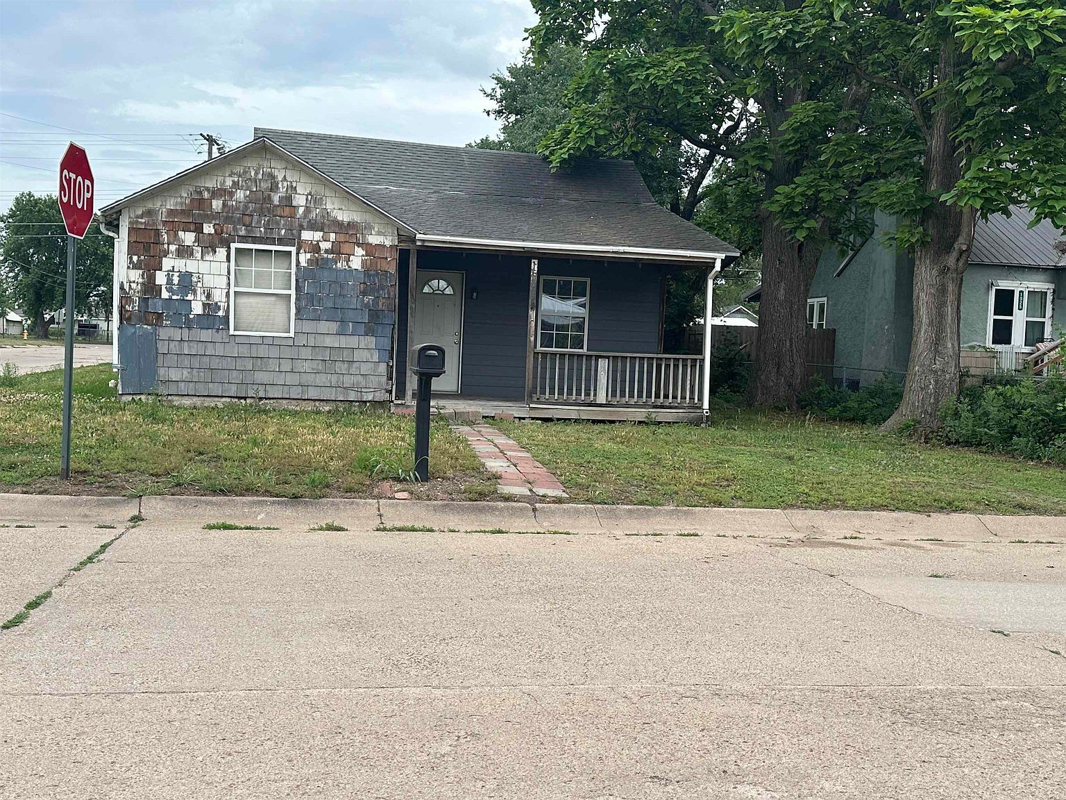 1529 N C St Wellington, KS 67152, 67152