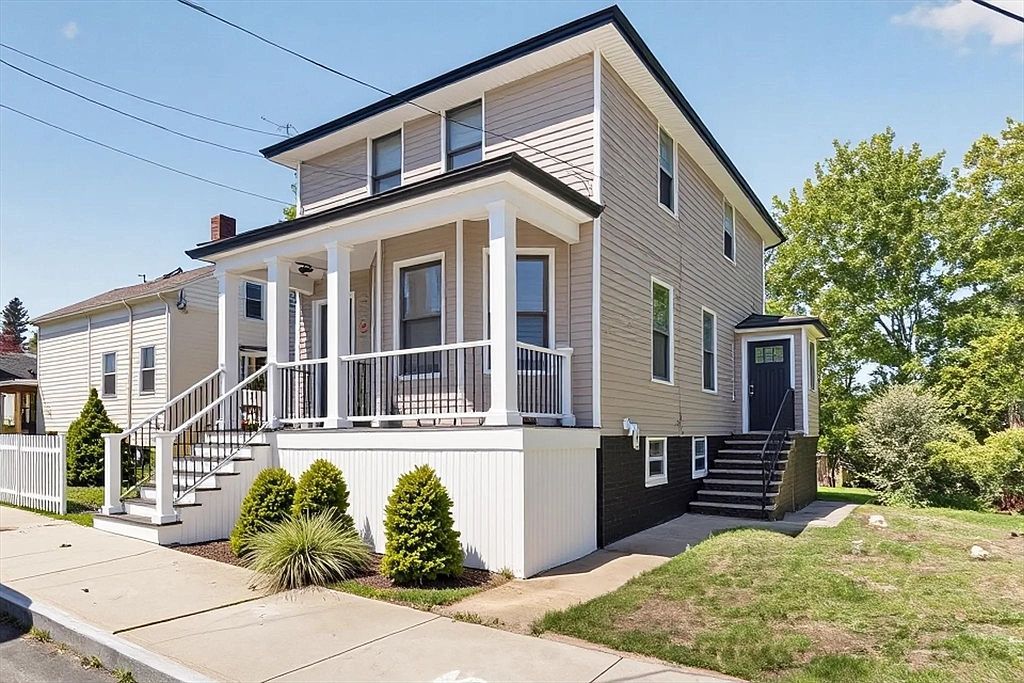 4 Norwell St Dartmouth, MA 02748  | Single Family