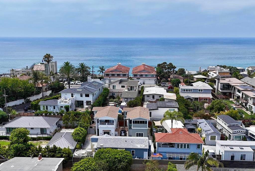 159 W Diana St #6 Encinitas, CA 92024 - Thumbnail 2