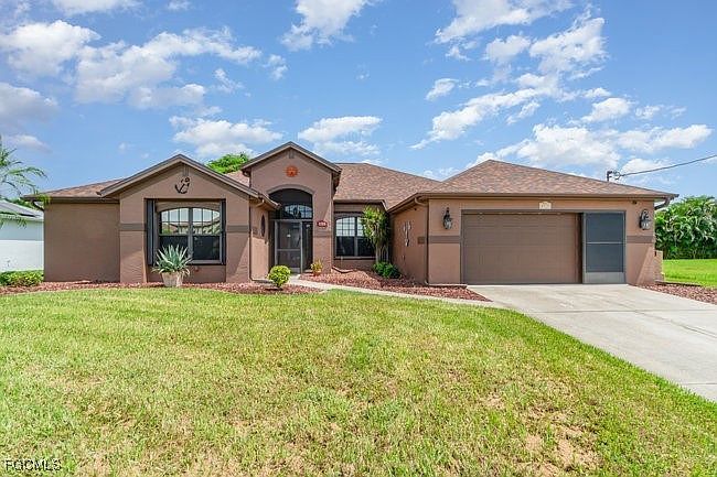 2725 SW 28th Pl Cape Coral, FL 33914 - Thumbnail 2