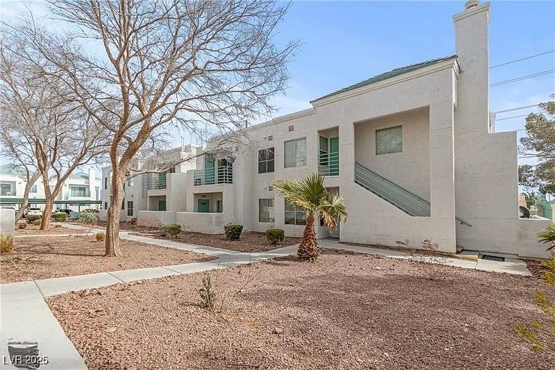 7100 Pirates Cove Rd APT 2018 Las Vegas, NV 89145 - Thumbnail 2