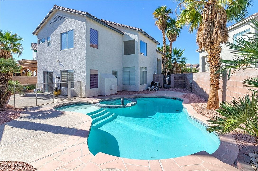 3724 Crest Horn Dr Las Vegas, NV 89147 - Thumbnail 2