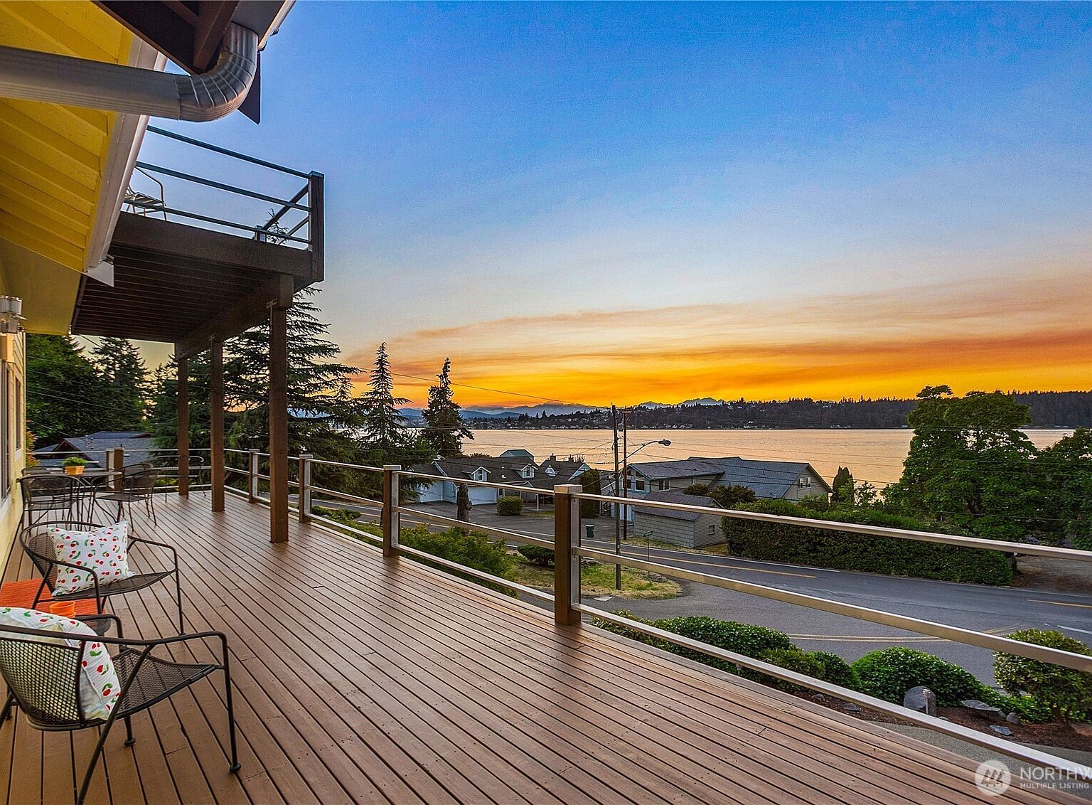 3643 Beach Dr E Pt Orchard, WA 98366 - Thumbnail 2