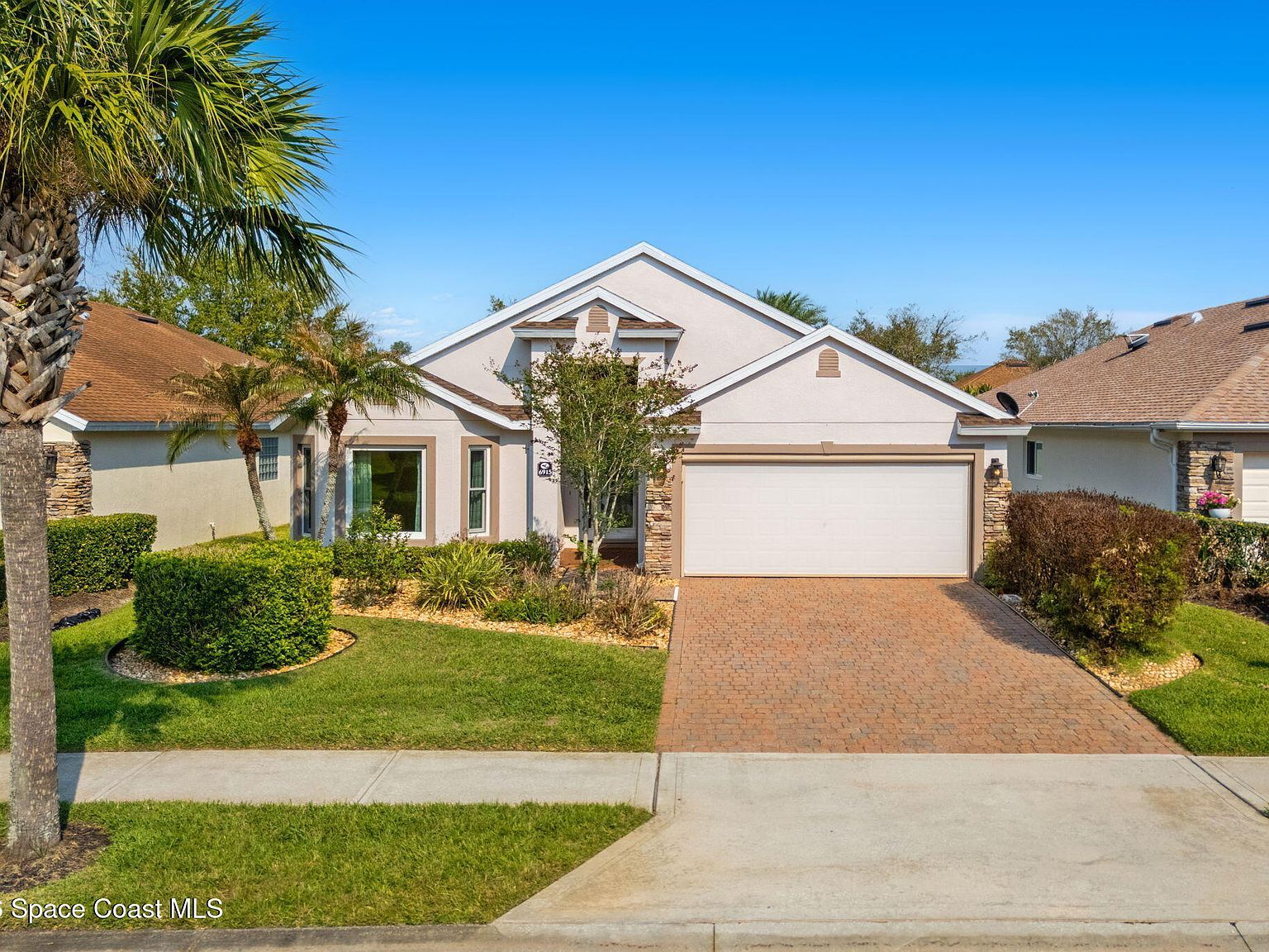 6915 Renshaw Dr Melbourne, FL 32940 - Thumbnail 2