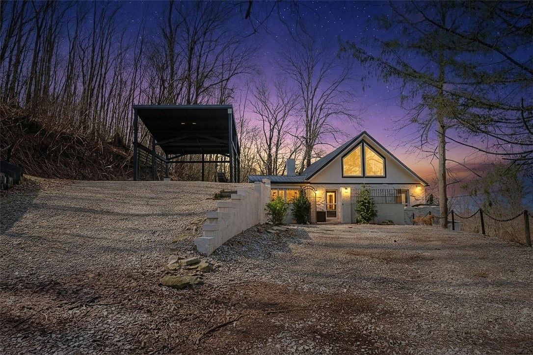 270 Schoolhouse Rd Blairsville, PA 15717 - Thumbnail 2