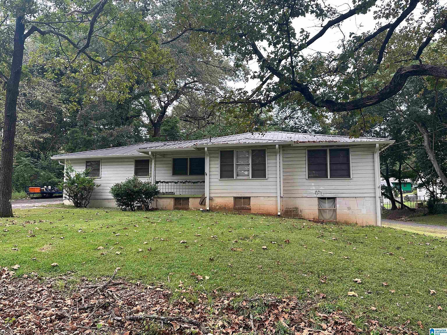 215 2nd Ave Midfield, AL 35228 - Thumbnail 2