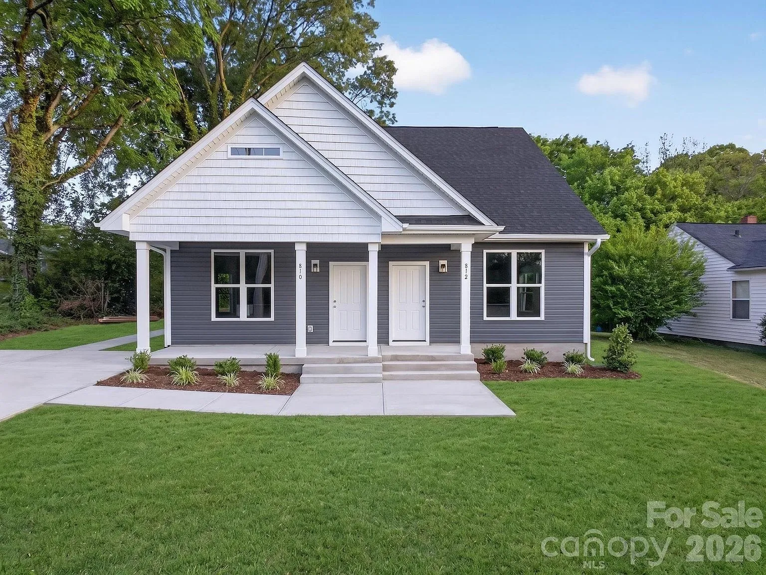 810/812 E Lincoln St Lincolnton, NC 28092, 28092