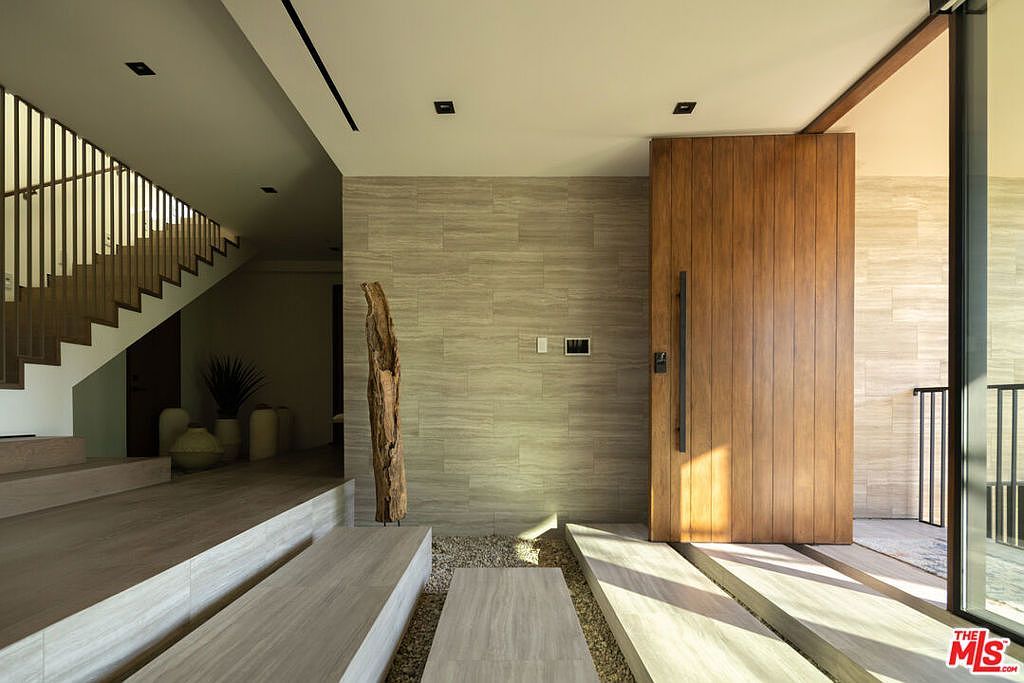 8777 W Hollywood Blvd West Hollywood, CA 90069 - Thumbnail 2