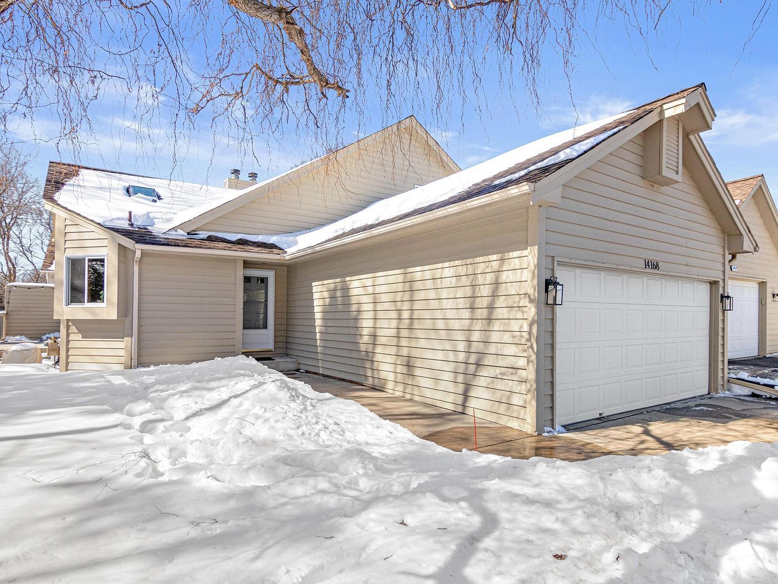 14168 Heywood Path Apple Valley, MN 55124  | New build