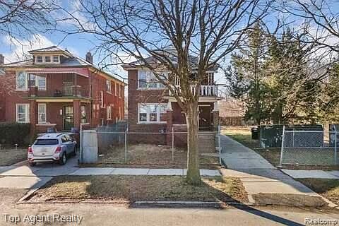 1939 W Grand St Detroit, MI 48238 - Thumbnail 2