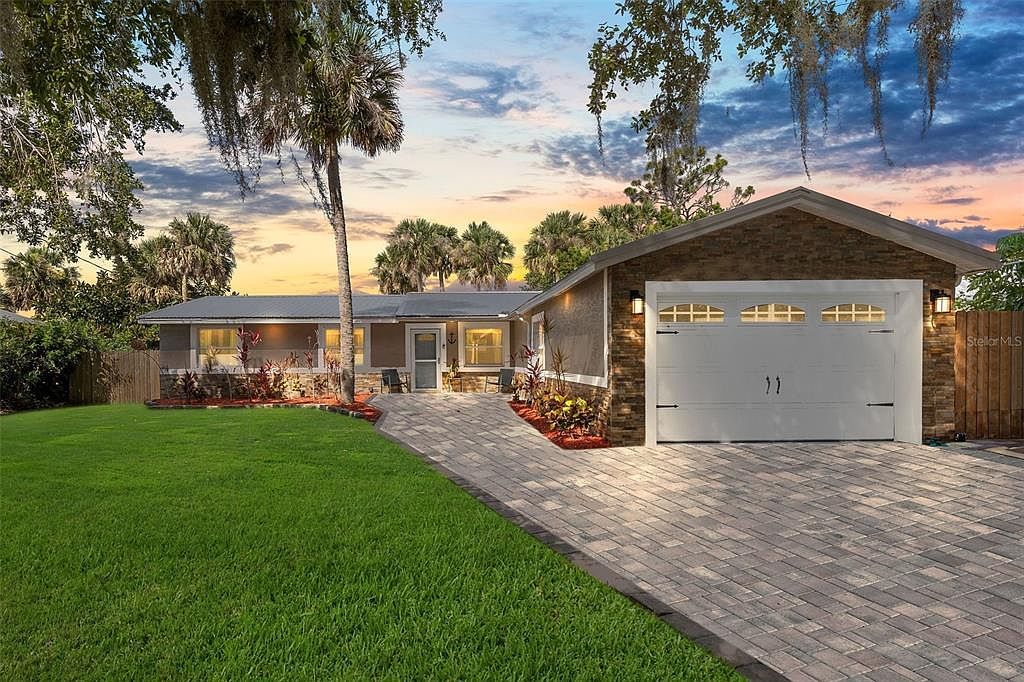 418 Acacia Cir Port Orange, FL 32127 - Thumbnail 2