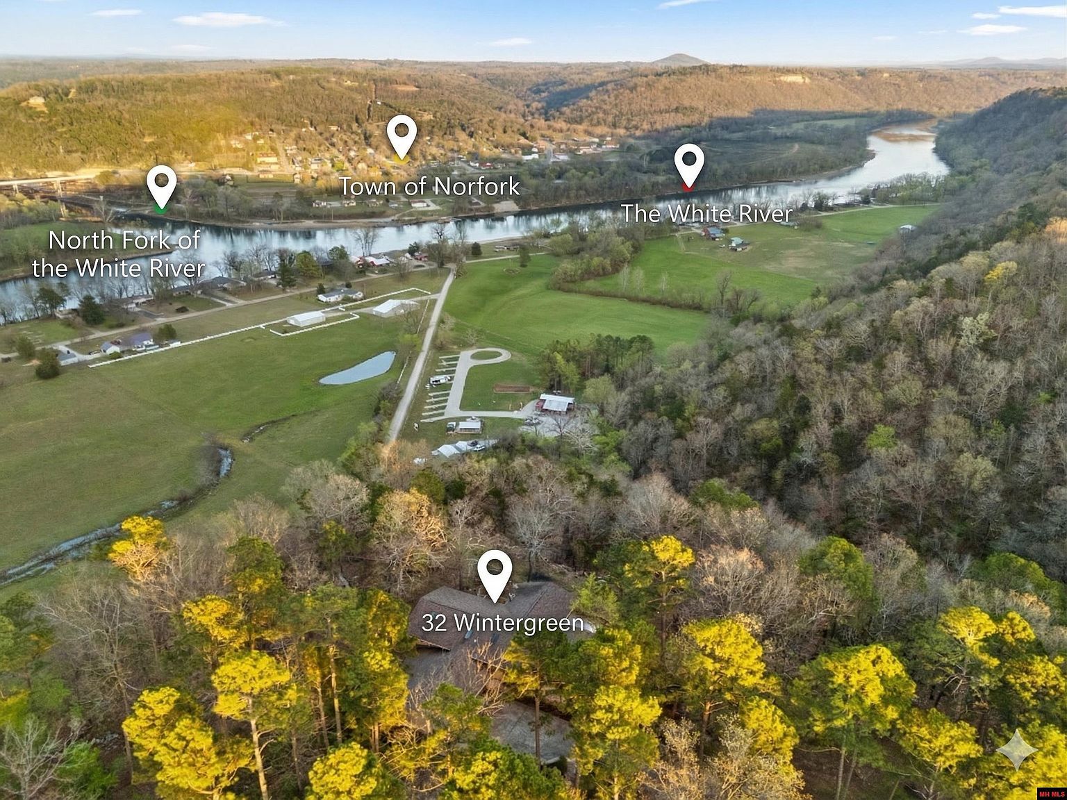 32 Wintergreen Ln Norfork, AR 72658  | Single Family
