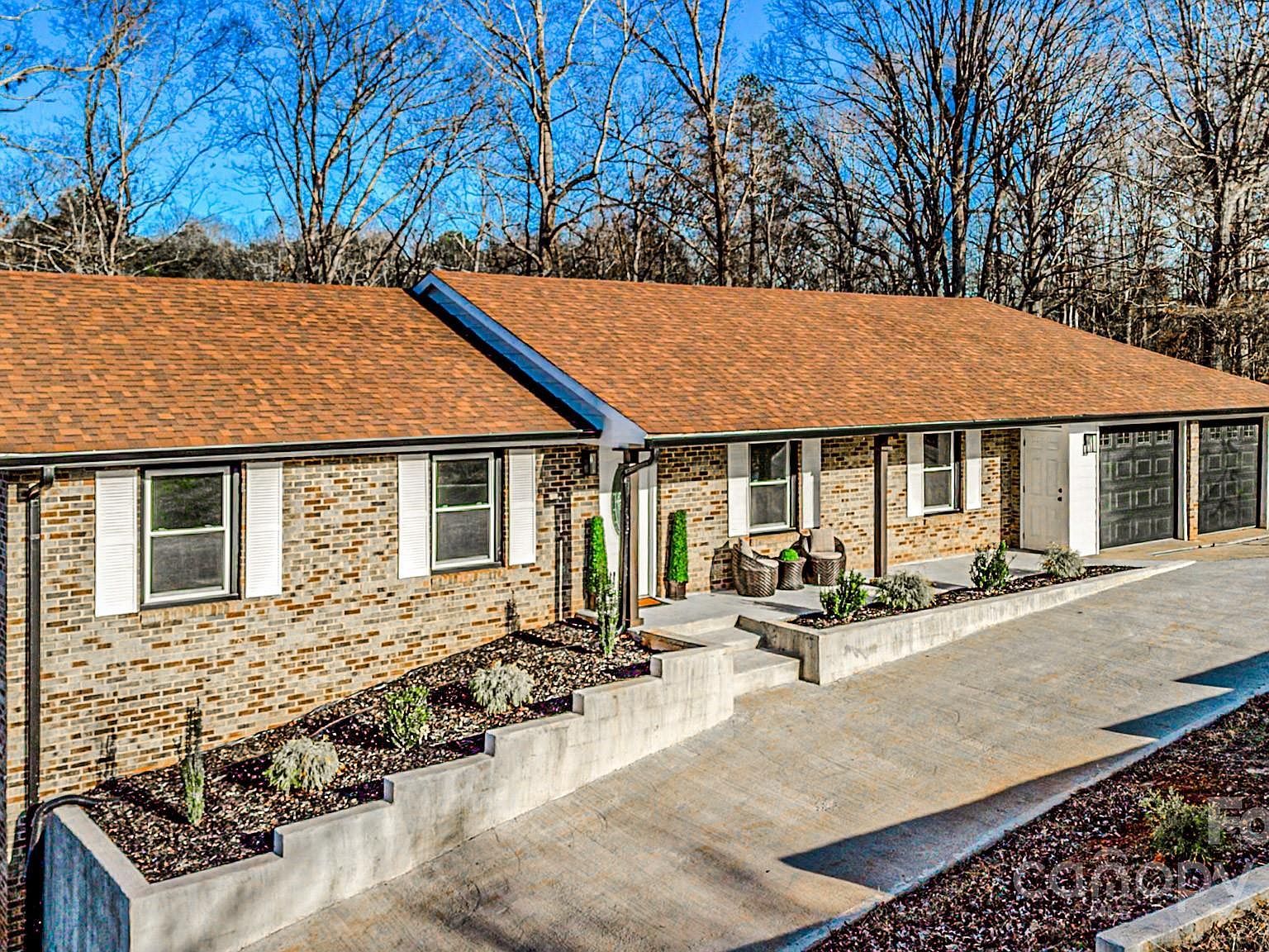 238 Lincoln Dr Forest City, NC 28043 - Thumbnail 2